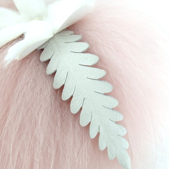 Authentic FENDI key ring [Used] - Picture 5 of 8